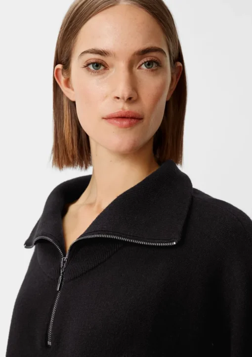 Poncho-Pullover mit Stehkragen