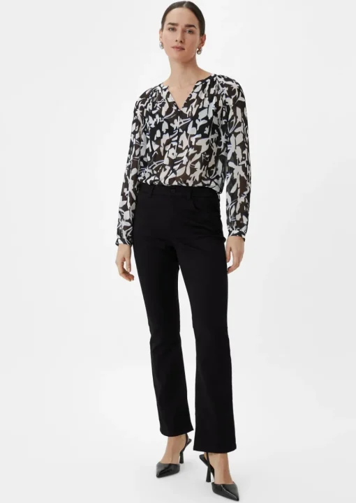 Regular: Hose mit Flared leg