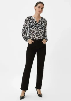 Regular: Hose mit Flared leg