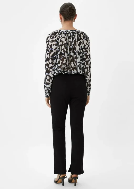 Regular: Hose mit Flared leg