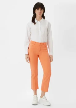 Regular: Twill-Hose mit Flared leg