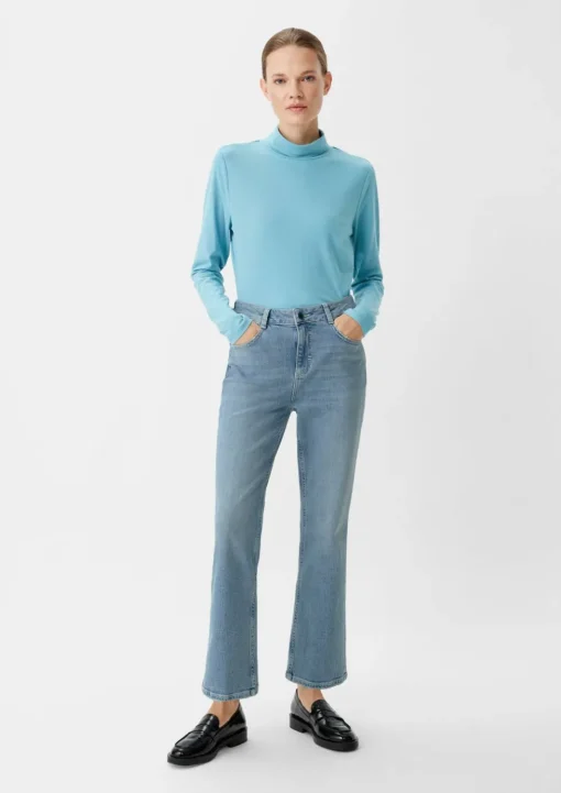 Relaxed: Jeans mit Flared leg
