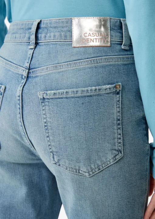 Relaxed: Jeans mit Flared leg