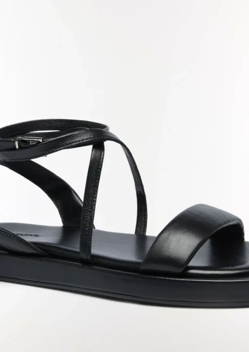 Riemchensandalen aus Leder