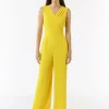 Ärmelloser Jumpsuit mit Faltendetail