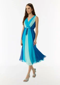 Ärmelloses Bahnen-Kleid aus Chiffon mit elastischem Bund