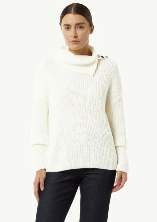 Rollkragenpullover mit Zierknöpfen
