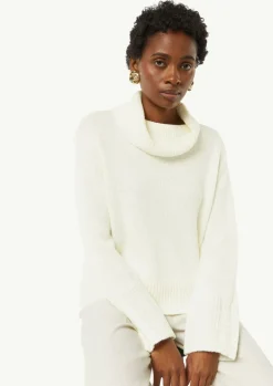 Rollkragenpullover mit Zopfdetail