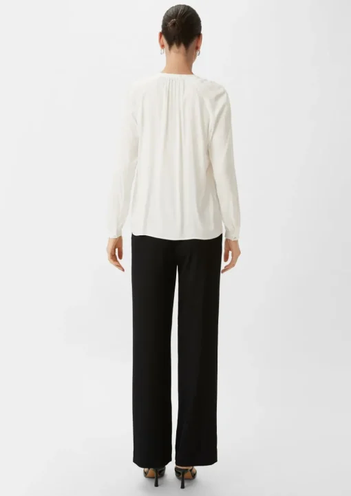 Satinbluse aus Viskosemix