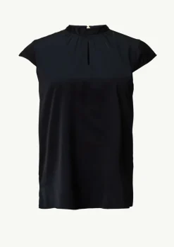 Satin-Bluse mit Cut-out-Detail am Ausschnitt