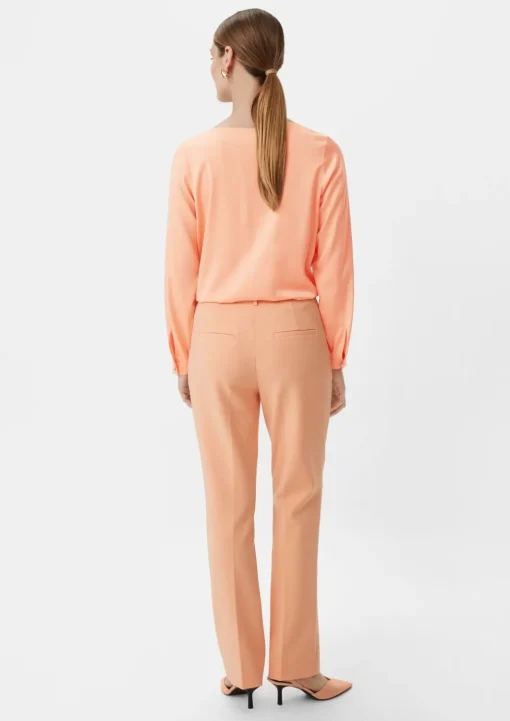 Satinbluse mit Tunika-Ausschnitt