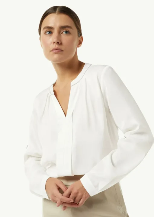 Satin-Bluse mit Zier-Detail am Ausschnitt