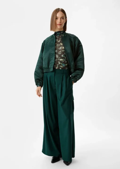 Schimmernde Bomberjacke aus Satin
