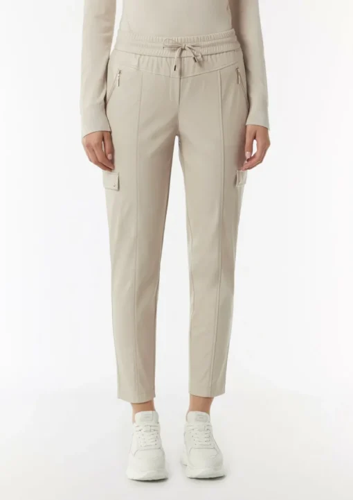 Schlupfhose in Lederoptik mit Cargotaschen