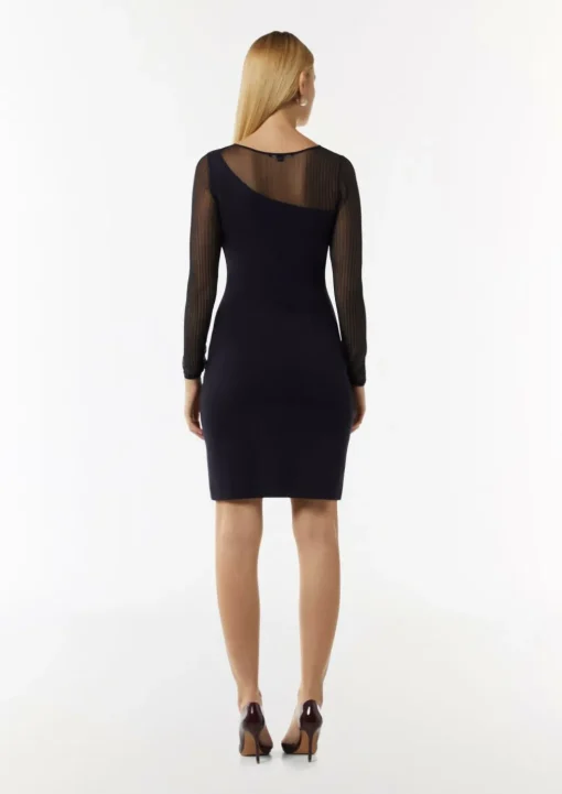Schmal geschnittenes Strickkleid mit Transparenz-Effekt