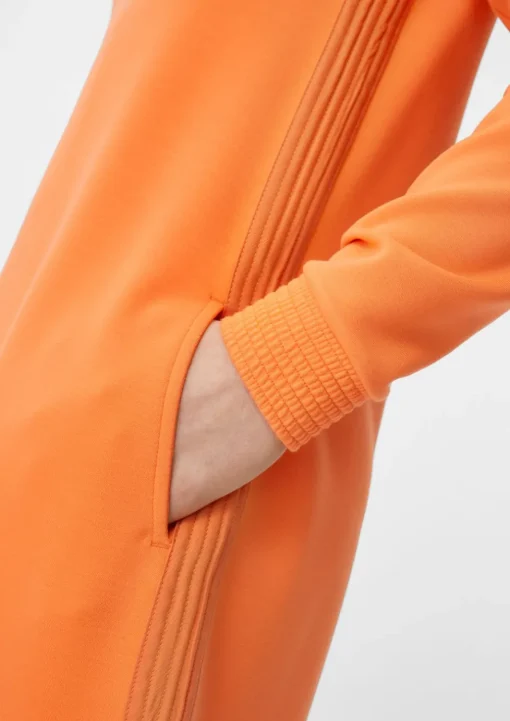 Scuba-Kleid mit seitlichen Details