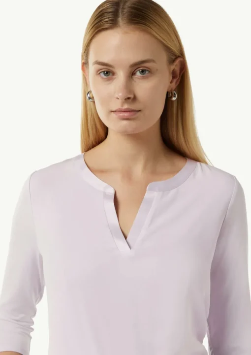 Shirt mit Satinblende im Fabricmix