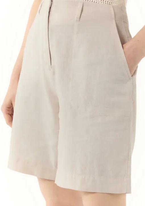 Shorts aus Leinenmix