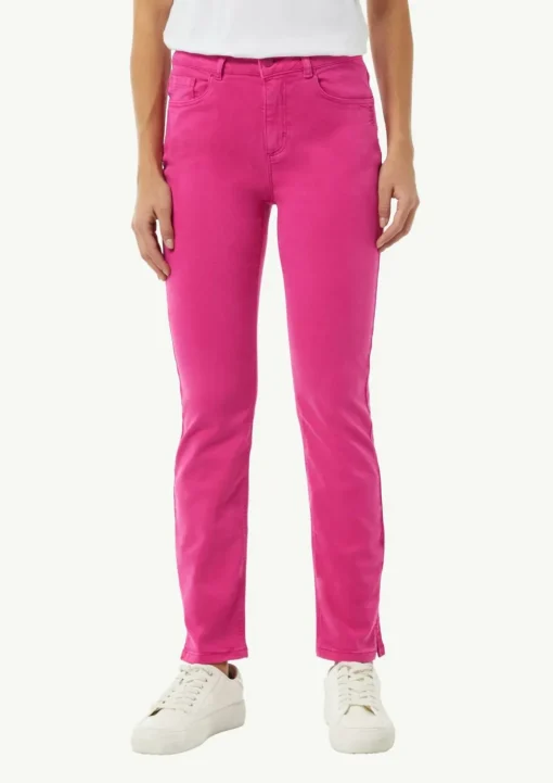 Skinny Jeans mit geschlitztem Saum