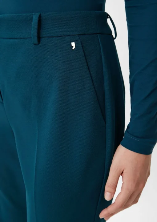 Slim: Hose mit Dobby-Struktur