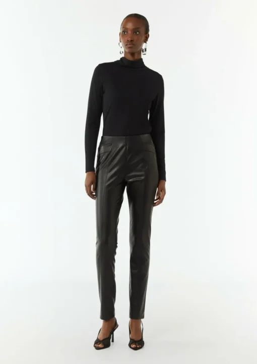Slim-Fit-Longsleeve mit Turtleneck