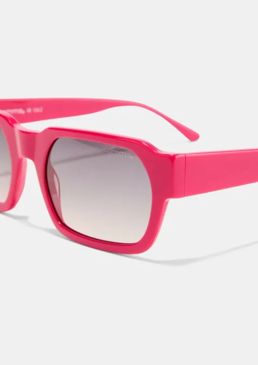 Sonnenbrille mit Statement-Rahmen