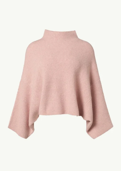 Strick-Poncho mit Stehkragen