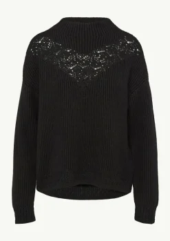 Strickpullover aus Alpakamix mit Schmuck-Detail