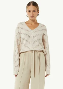 Strickpullover mit zarten Pailletten