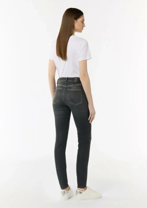 Super Skinny: elastische Jeans