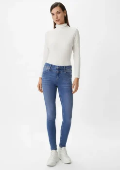 Super skinny: Jeans mit Sattelbund