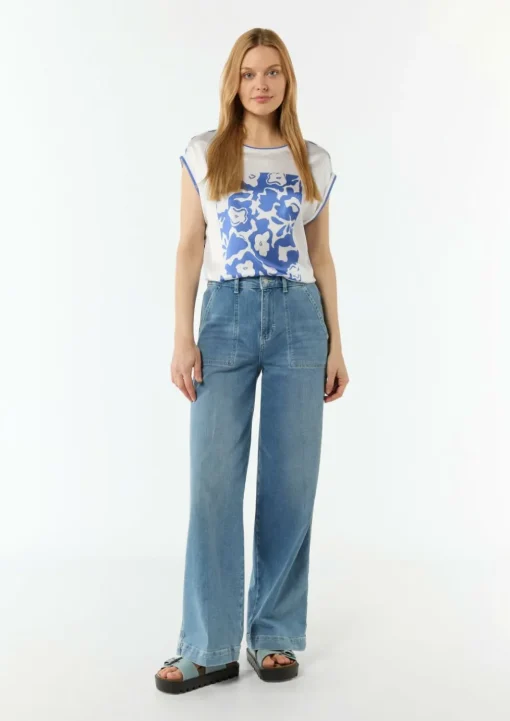T-Shirt mit floralem Print