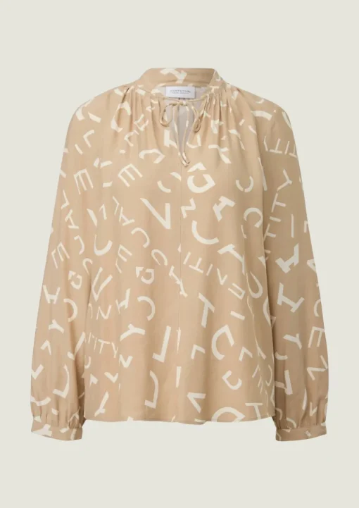 Viskosebluse mit Allover-Muster