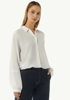 Viskose-Bluse mit Hemdkragen und Ziernaht