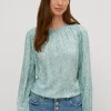 Viskosebluse mit Smok-Details