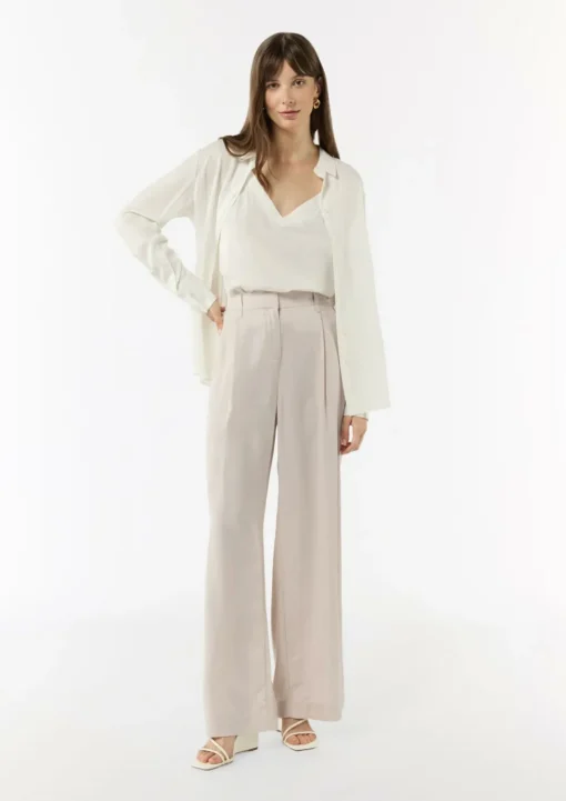 Wide-Leg-Hose aus Lyocell mit Elastikbund und angedeuteten Taschen
